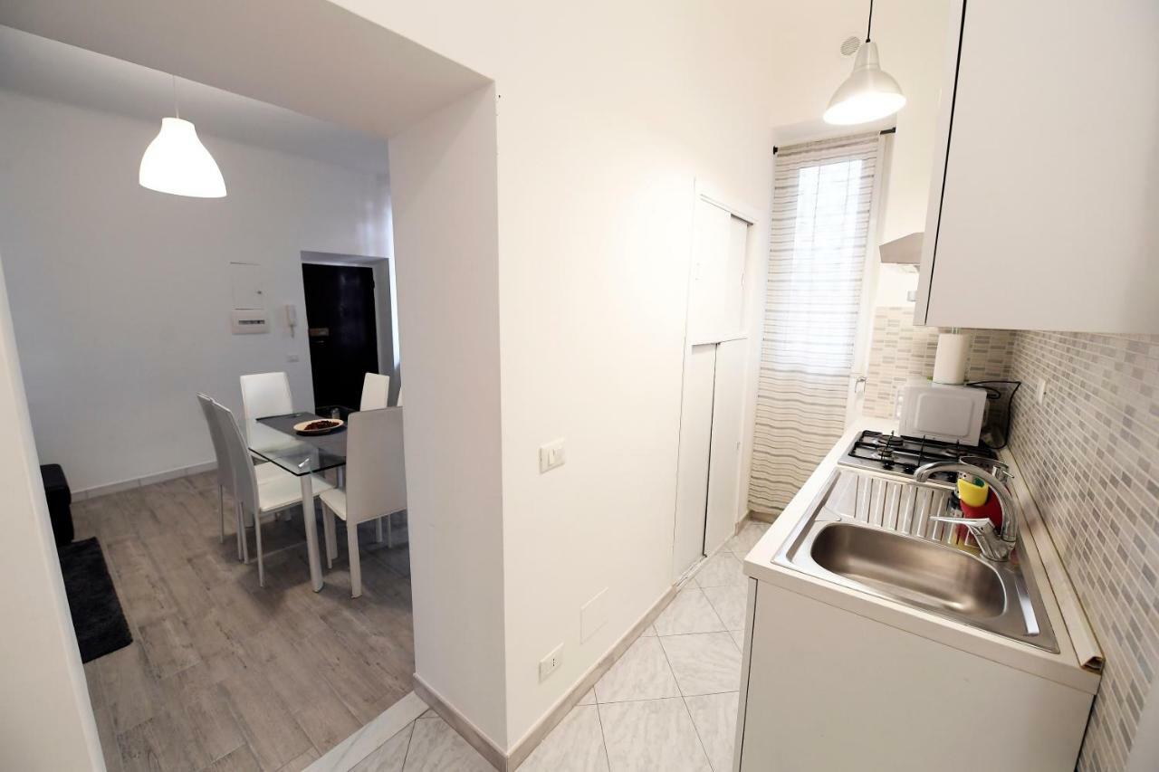 Easy Holidays - Colosseo Apartment *