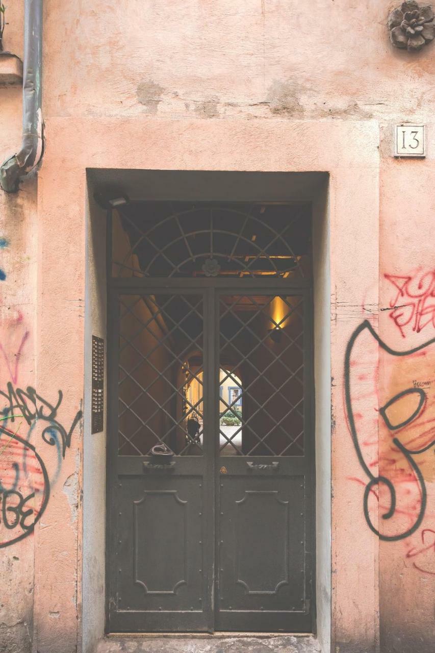 Via Dei Cappellari Appartamento Roma