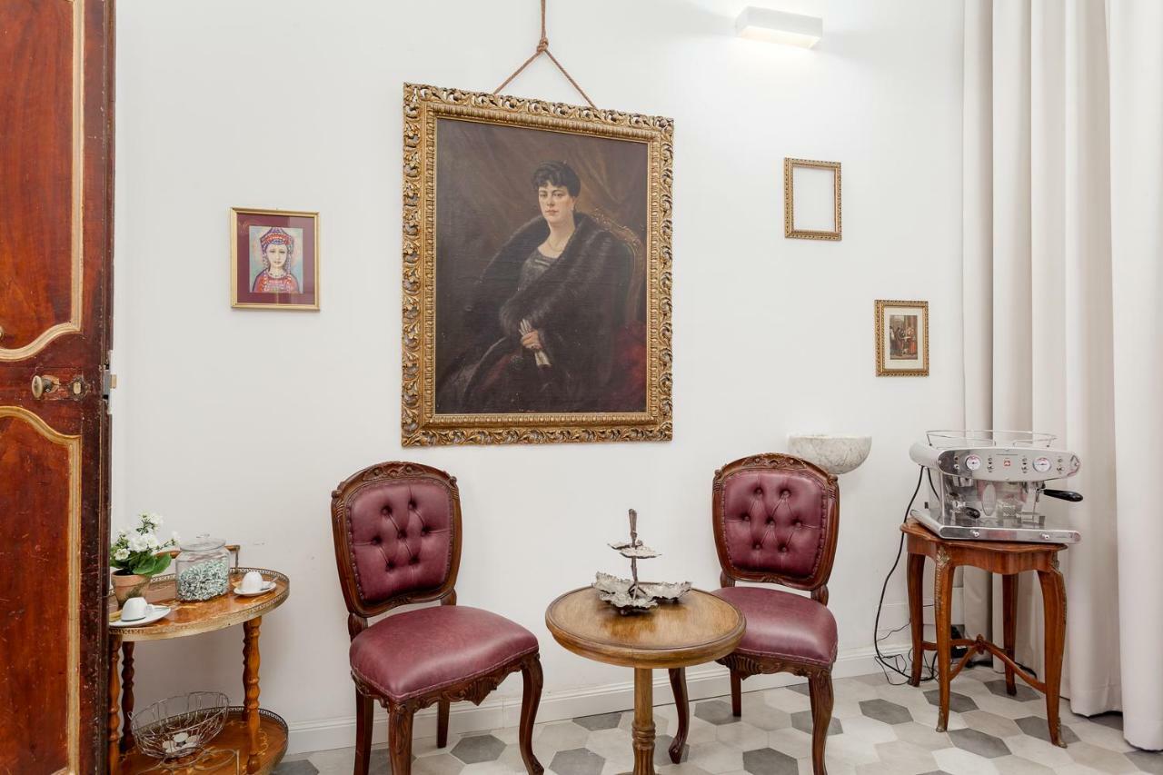 Palazzo Del Duca Piazza Navona 3*