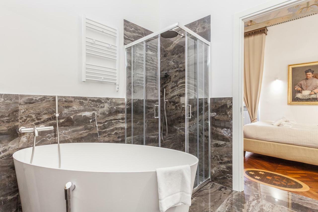 Palazzo Del Duca Piazza Navona 3* Roma