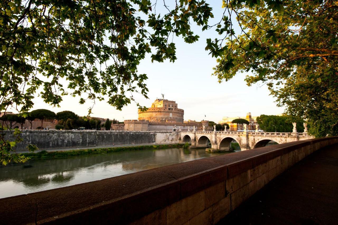 Services Porta Castello Roma