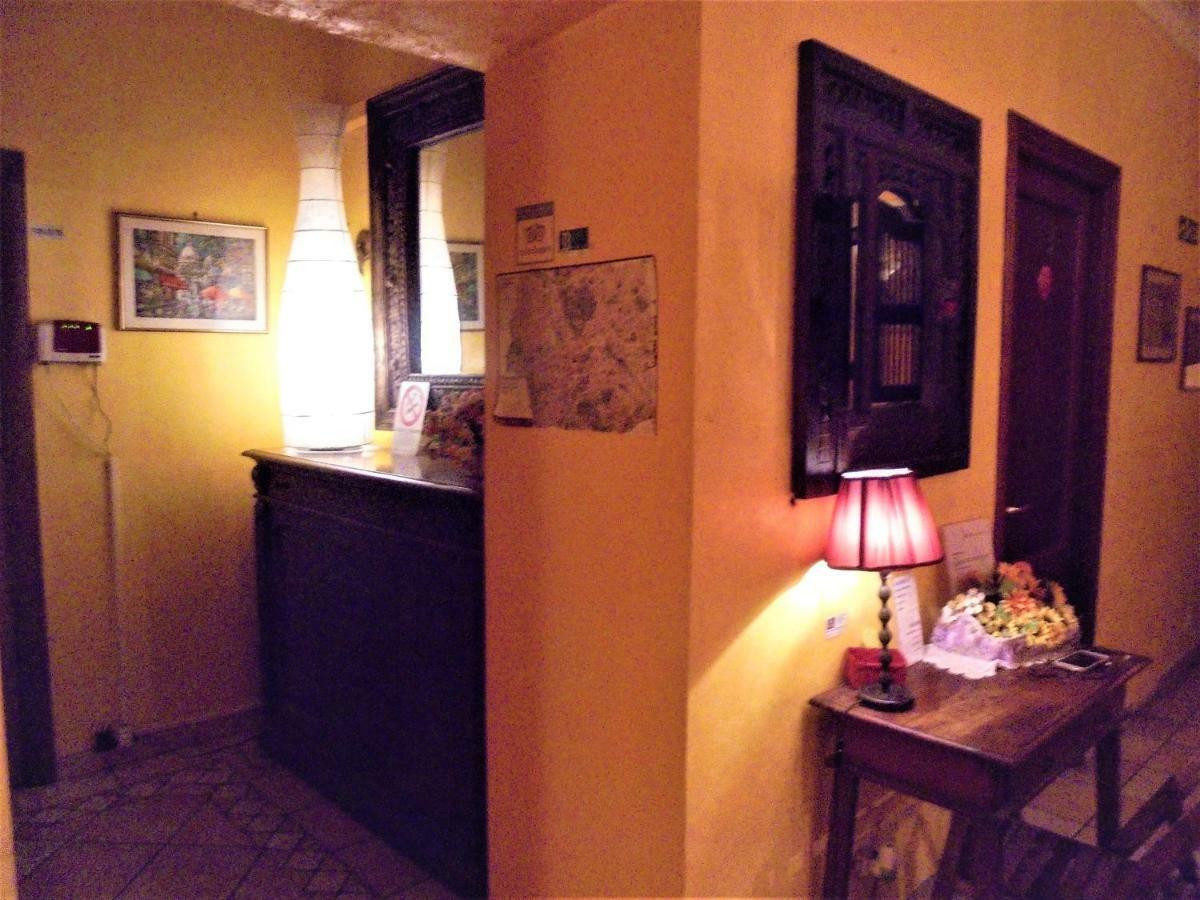 Bed & Breakfast Max House