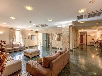 Romoli Hotell 3*
