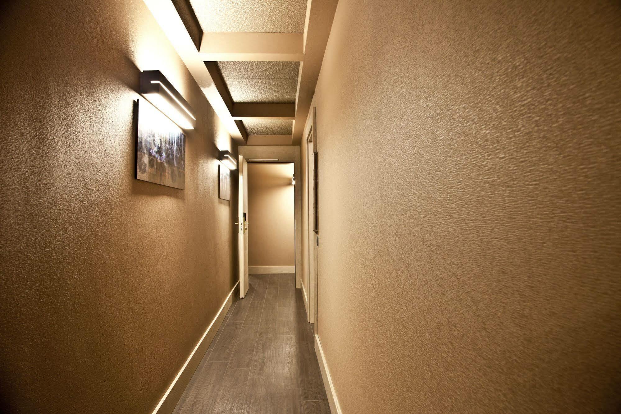 Corso 12 Bed & Breakfast