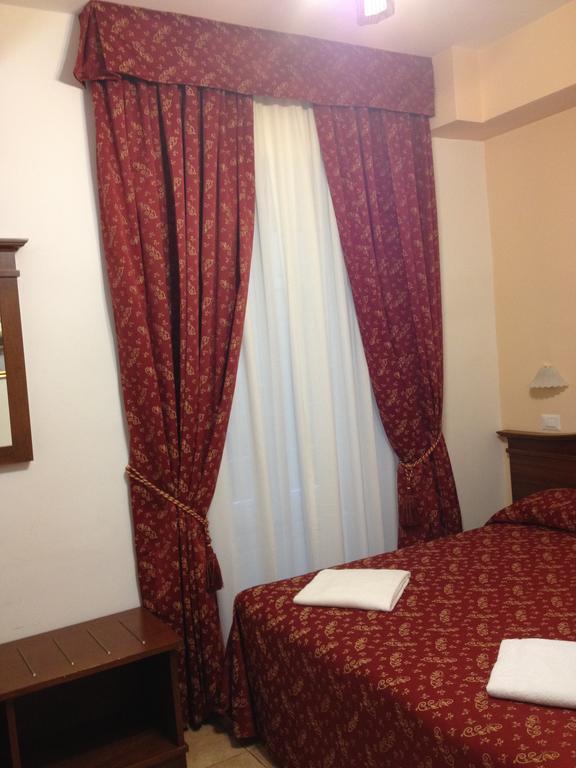 Guesthouse Alex II 2*