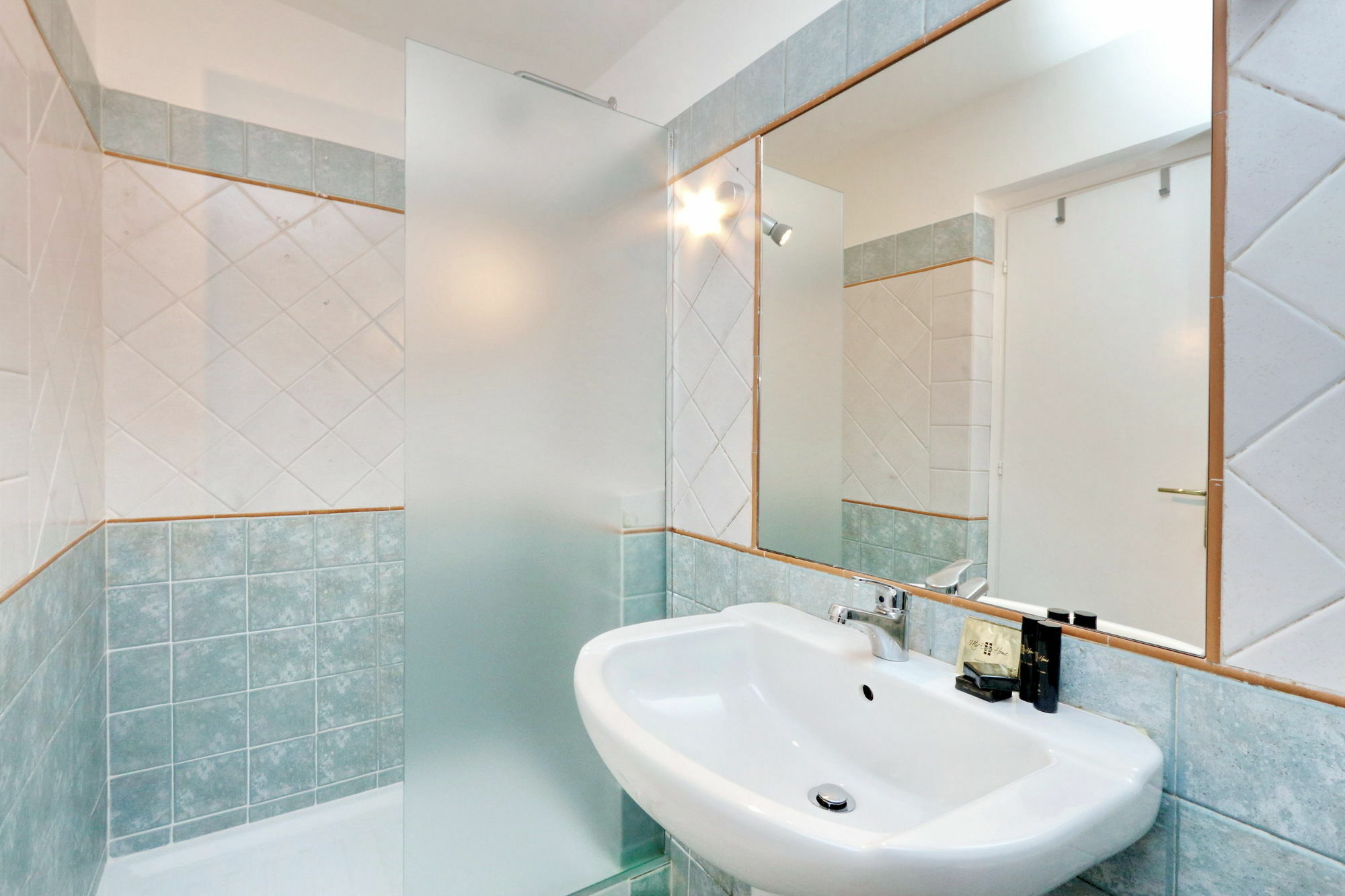 Cozy Borgo - My Extra * Rom