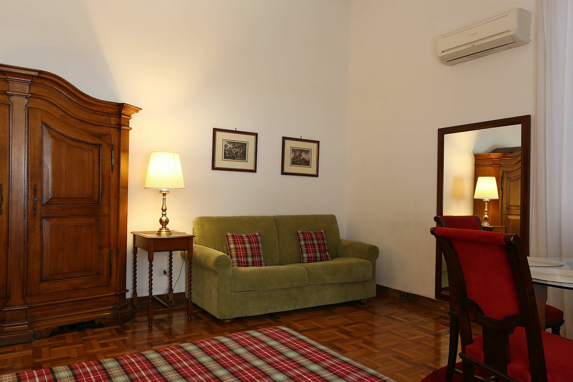 Houspitality Caesar Roma