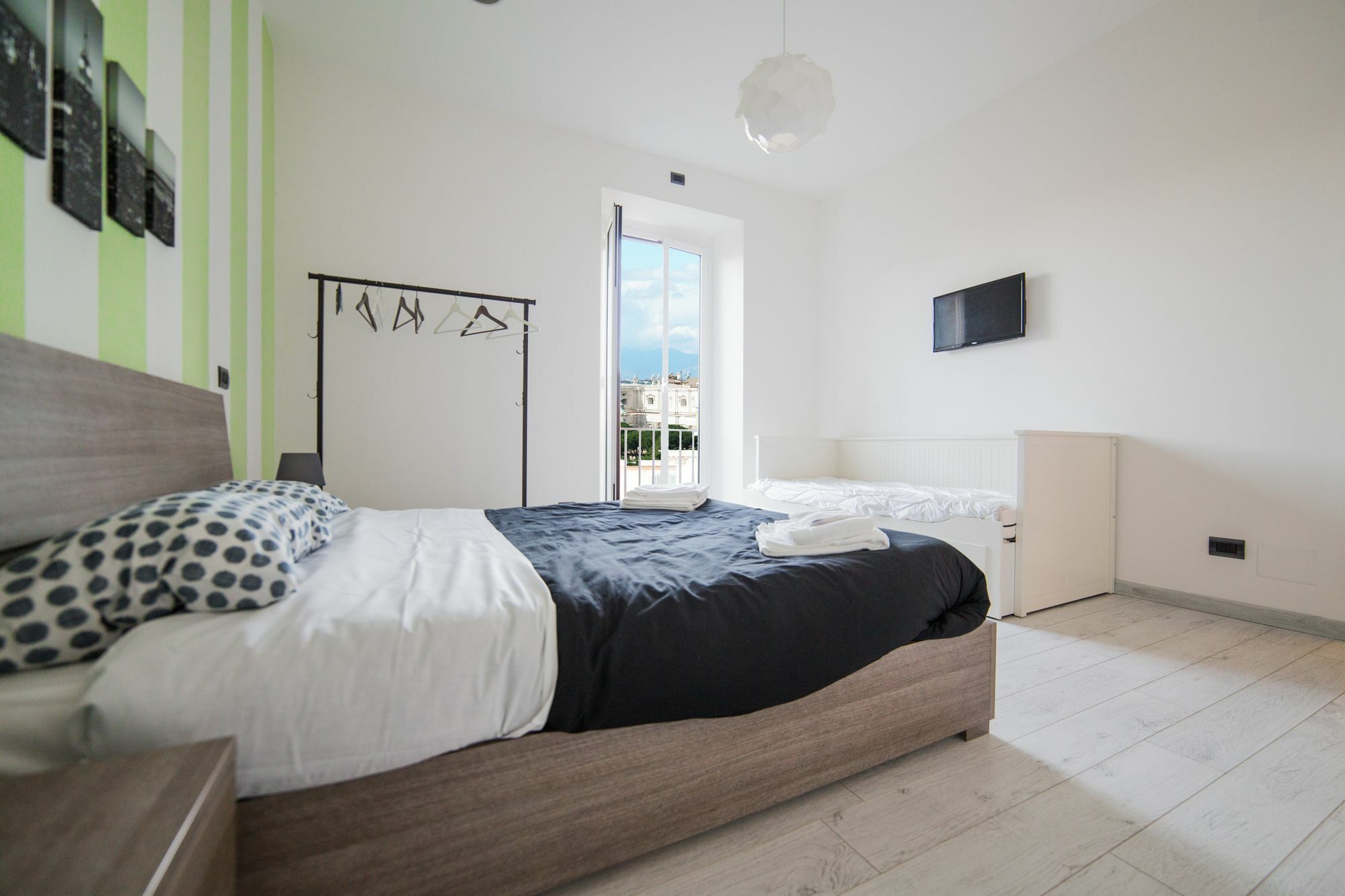 Apartment In Front Of St Peter'S Square And Vatican Museums - Mypad In Rome