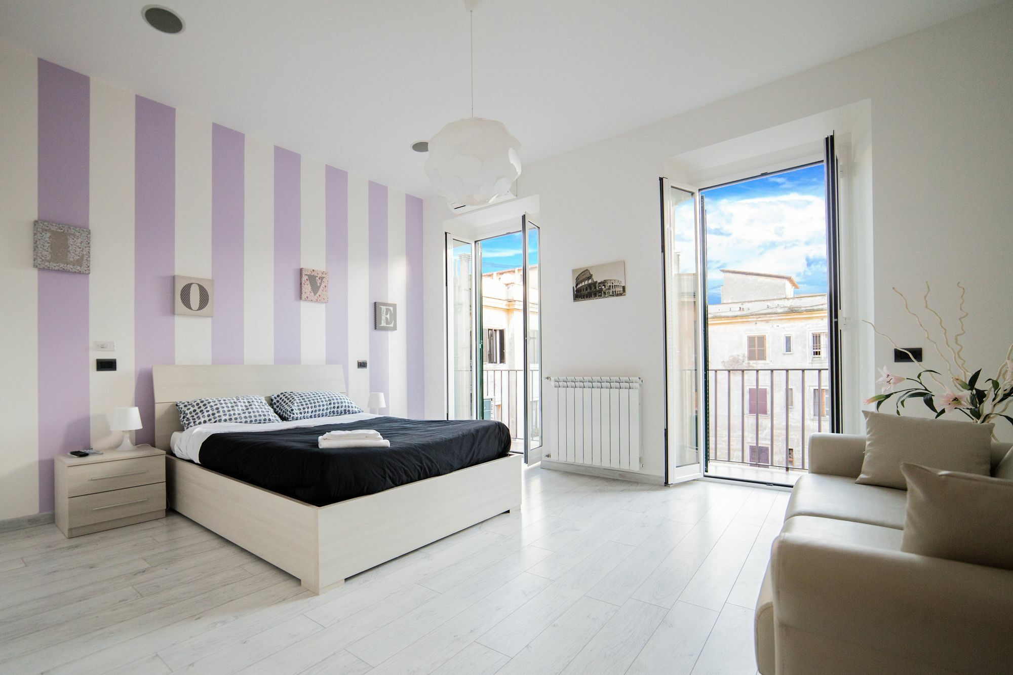 Apartment In Front Of St Peter'S Square And Vatican Museums - Mypad In Rome * Rom