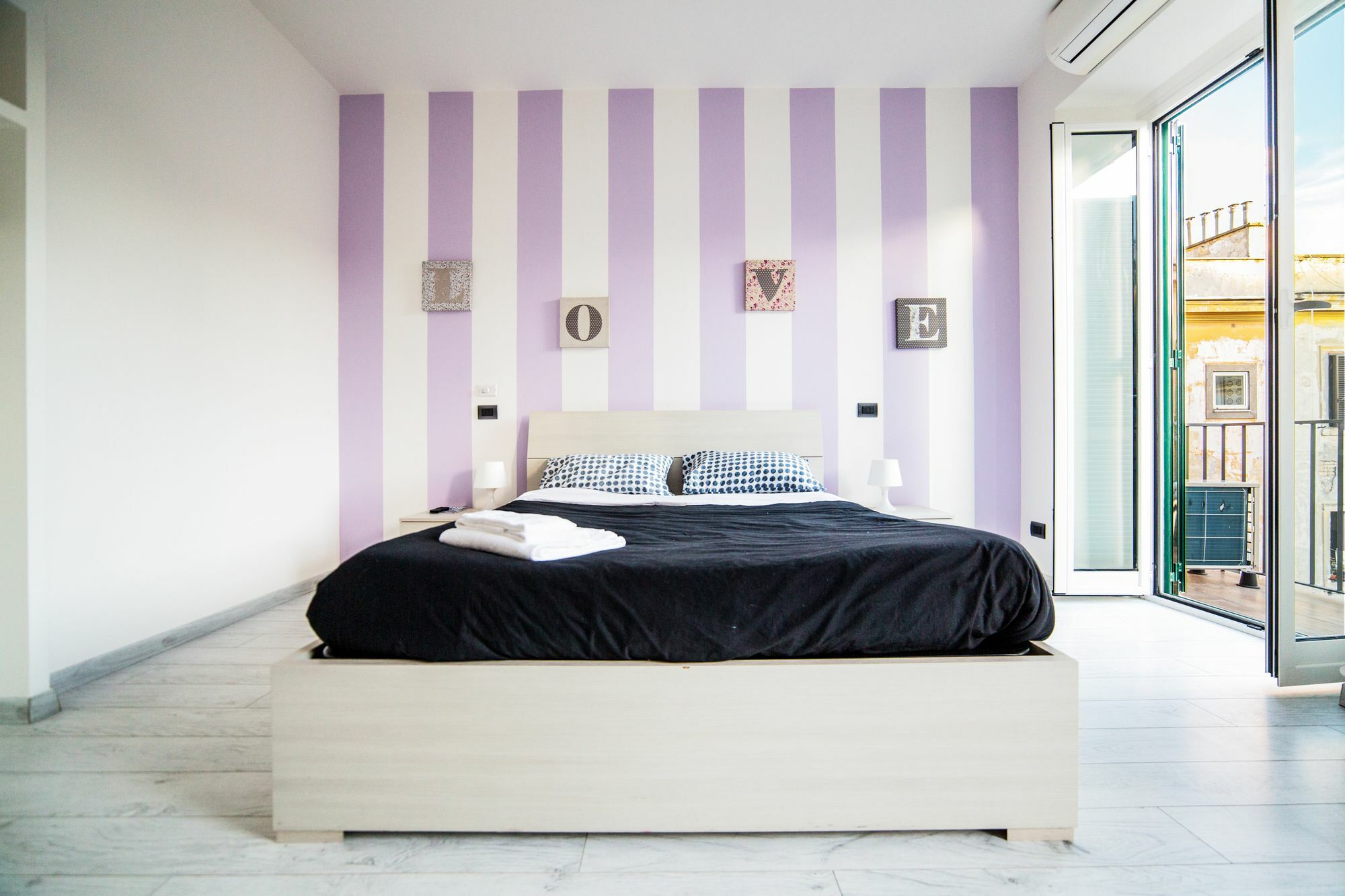 Apartment In Front Of St Peter'S Square And Vatican Museums - Mypad In Rome * Rom