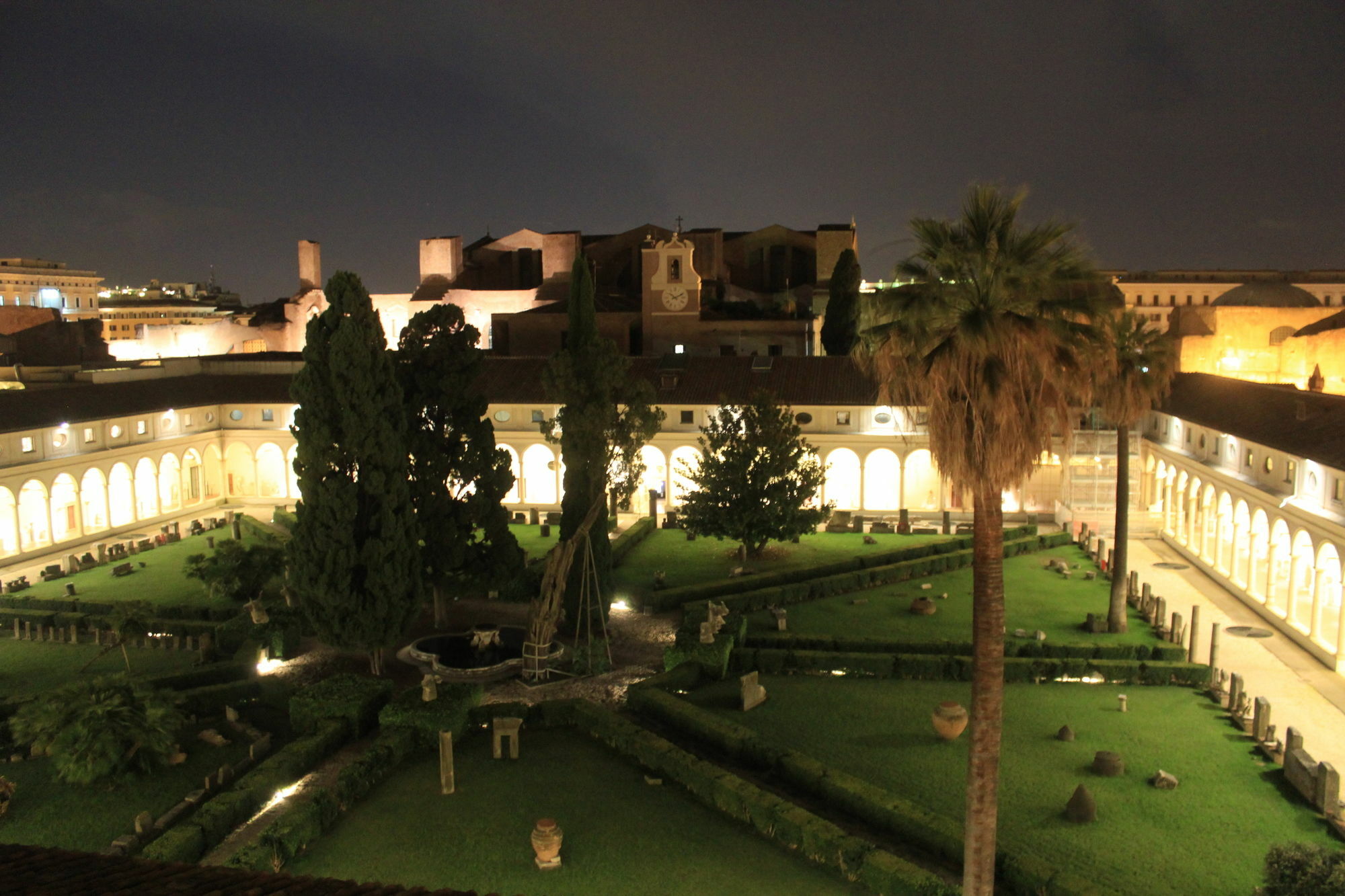 Suite Deal 2* Roma