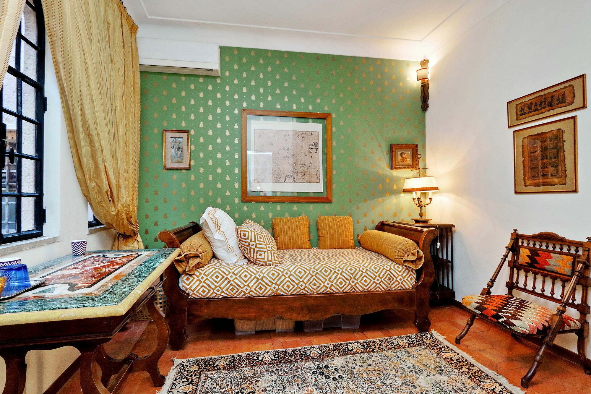 Town House - Treasurerome Collection Roma