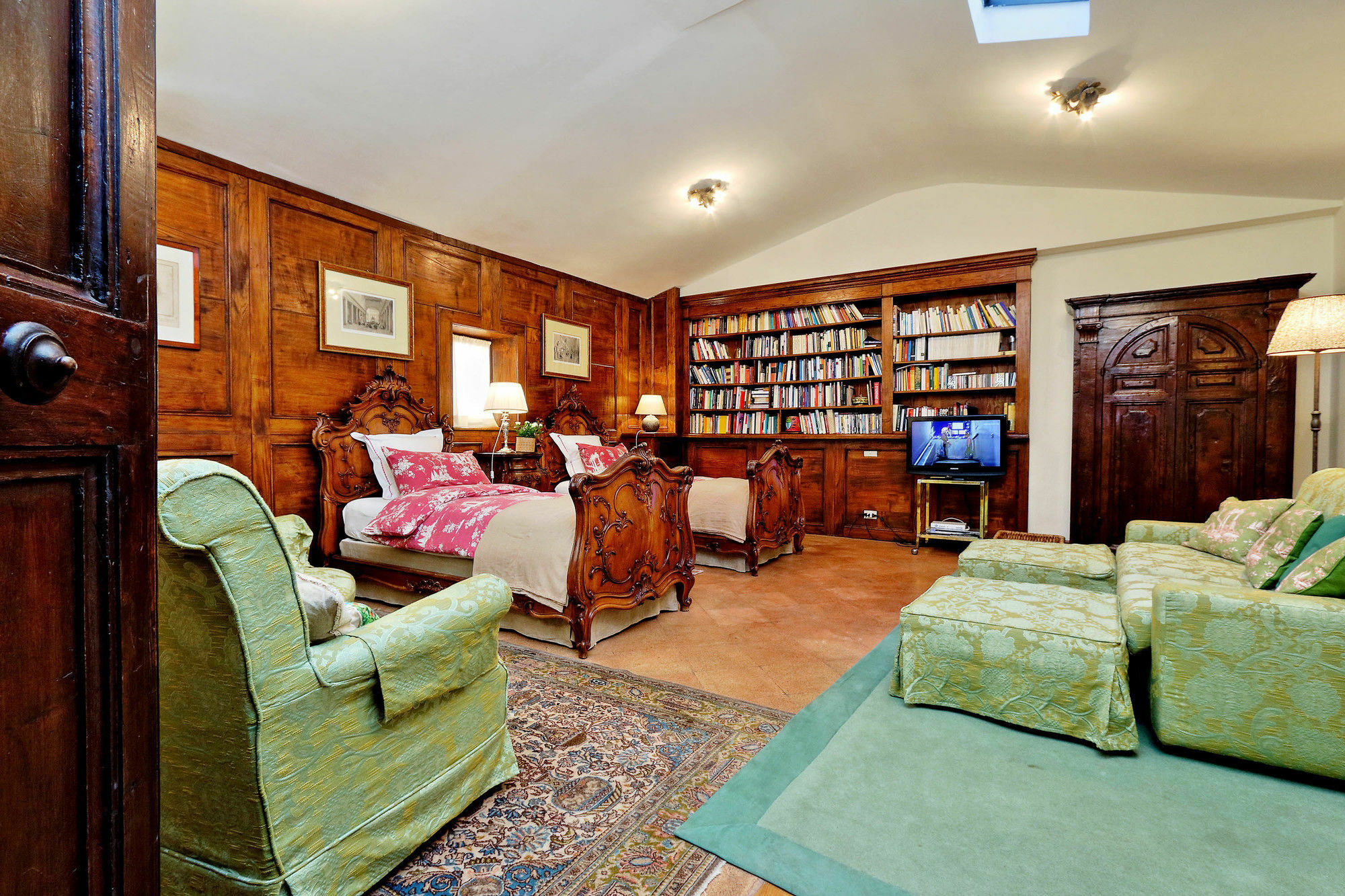 Town House - Treasurerome Collection * Roma