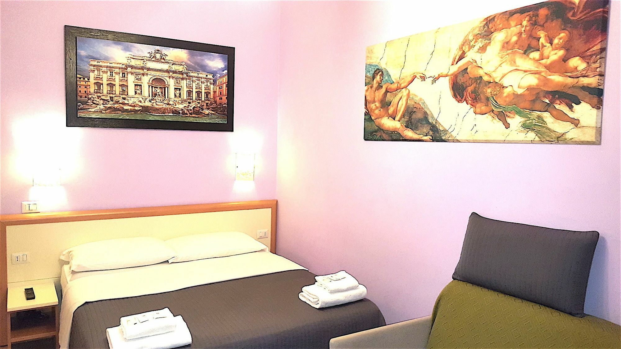 Gjestgiverier Domus Aurora Roma