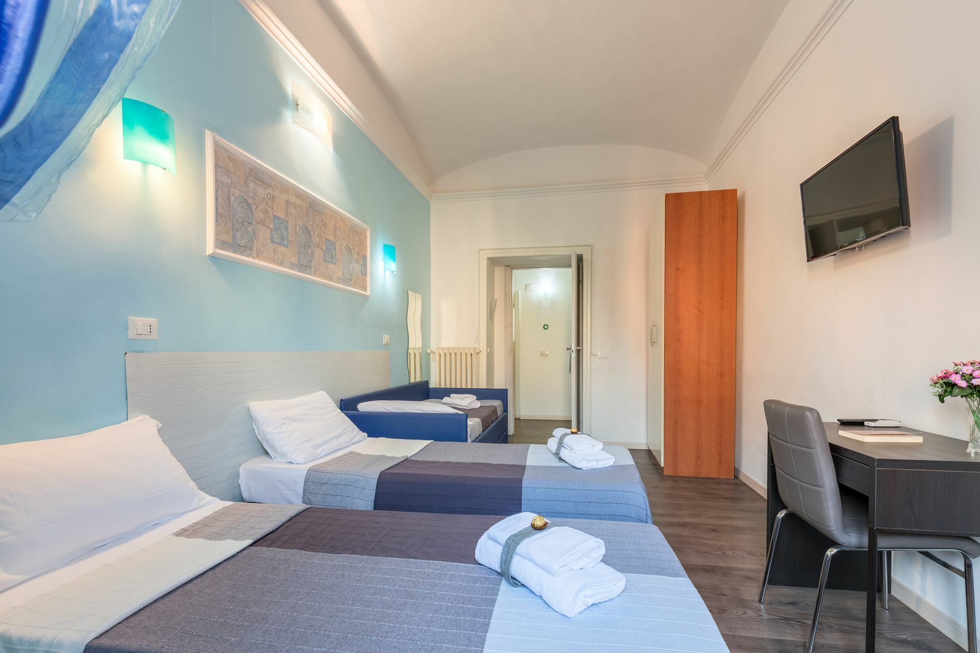 Beb Domus Arbenzio San Giovanni Roma
