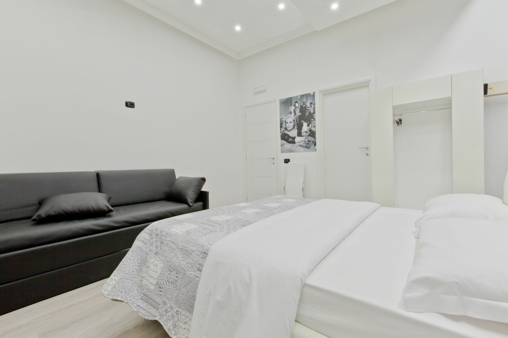 New House 2 * Roma