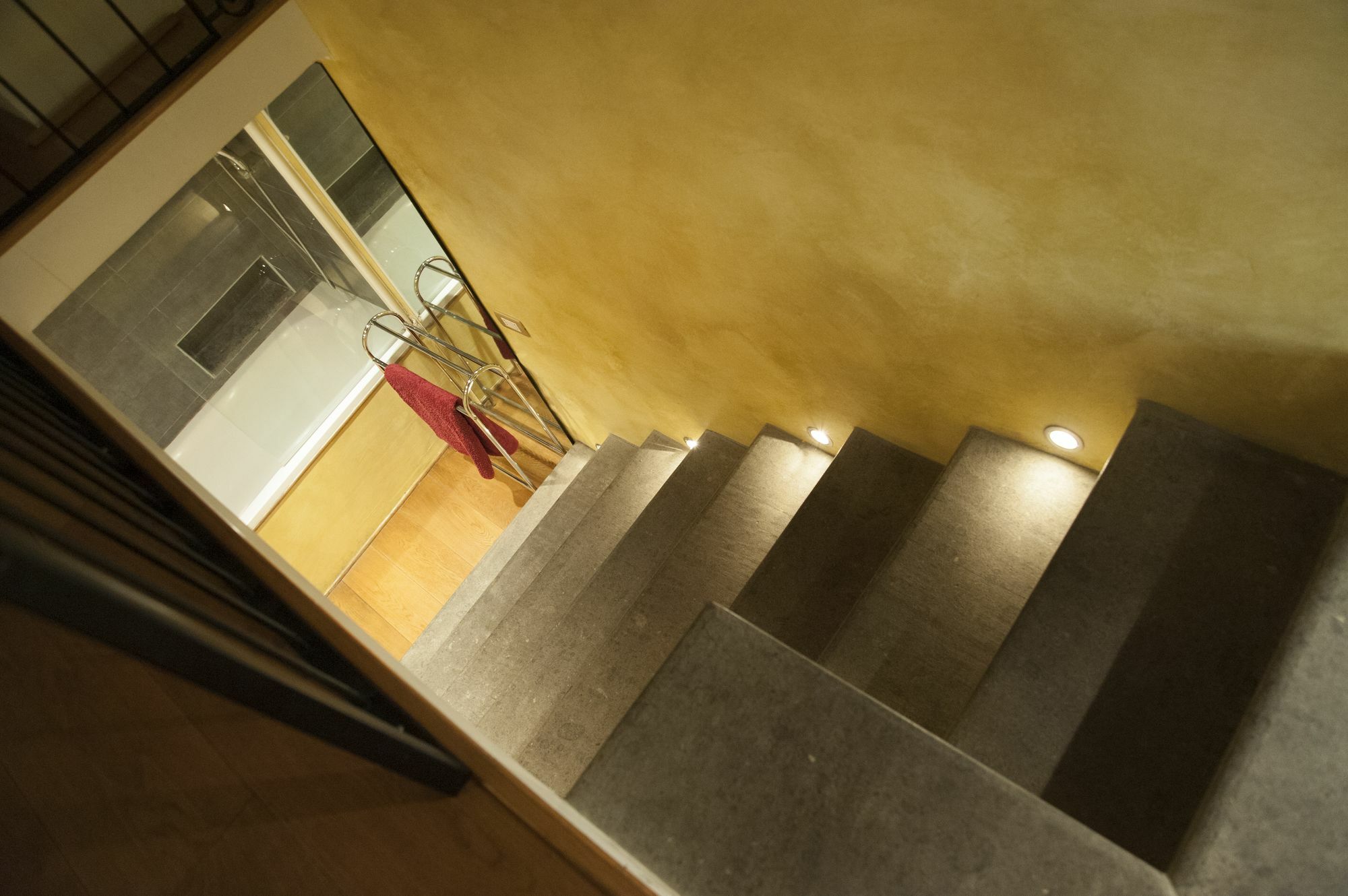 Magenta Collection Specchi * Roma