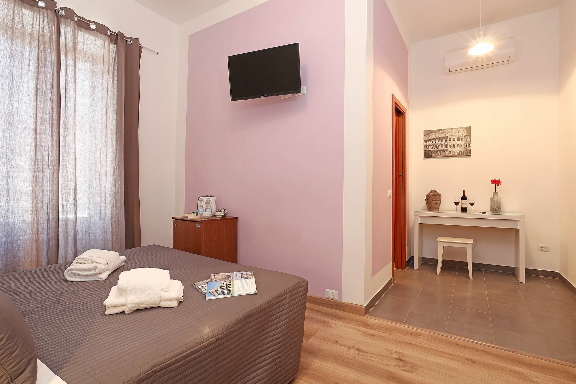 Rhome 20 3* Roma