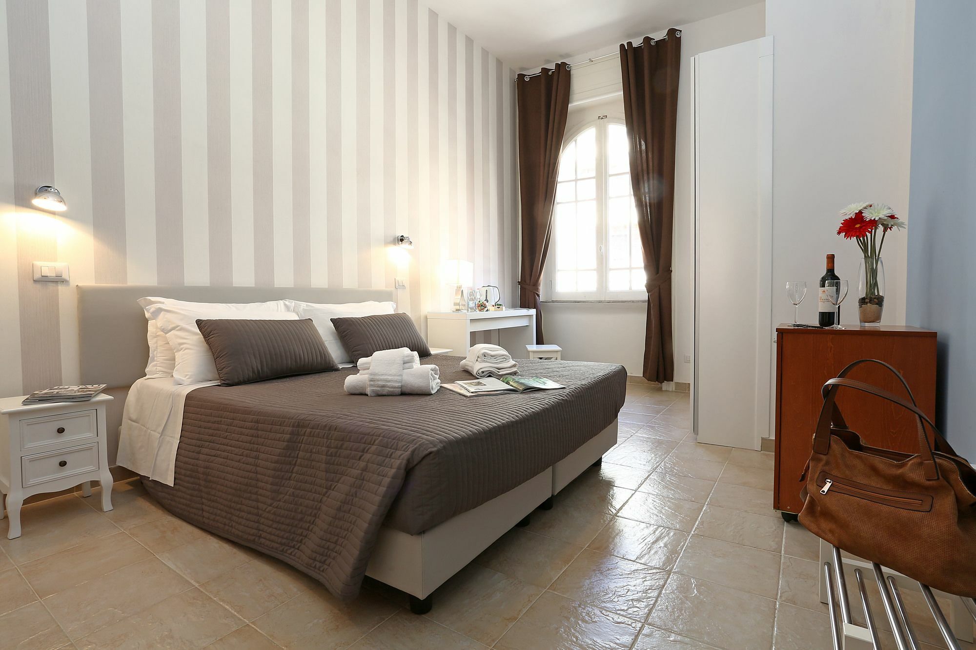 Rhome 20