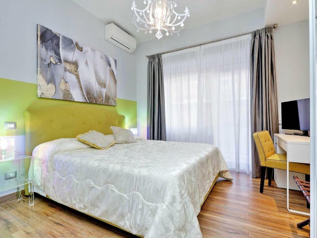 Feriae Latinae Apartamento