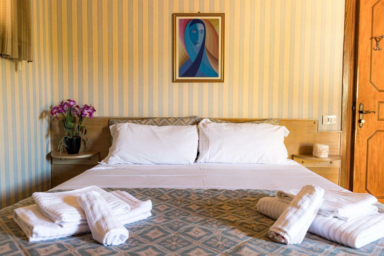 Aurelia San Pietro Hotel 4*