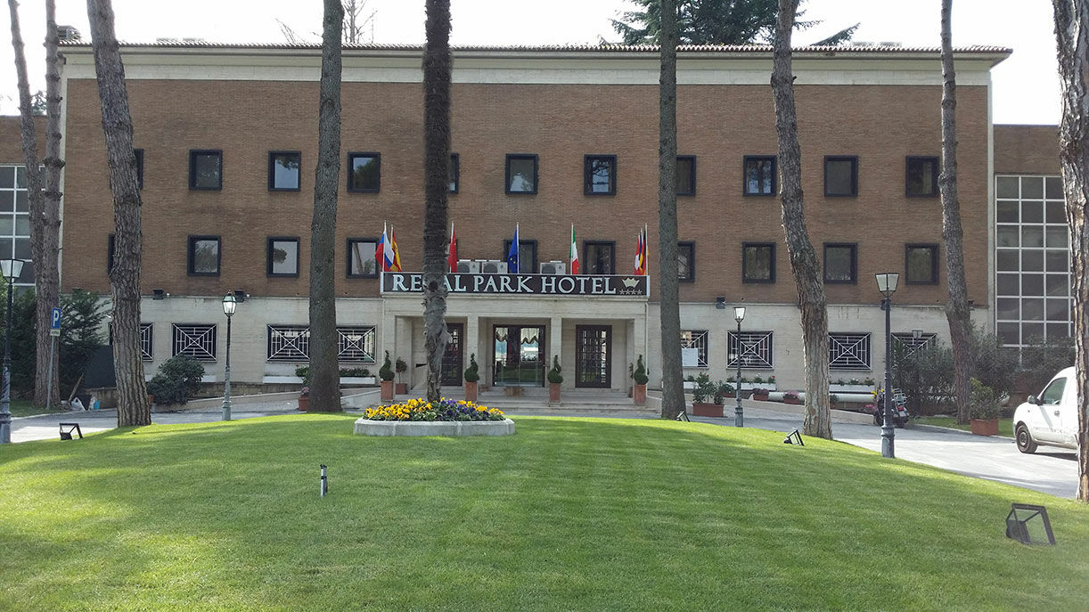Hotell Regal Park 4*