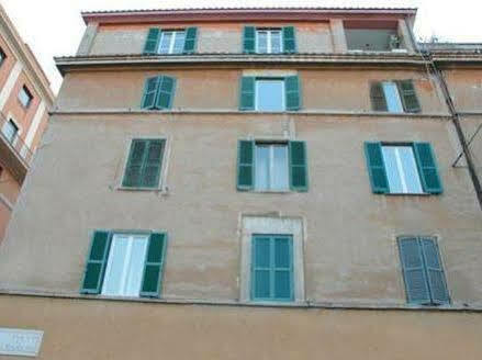 Wrh Trastevere 3*