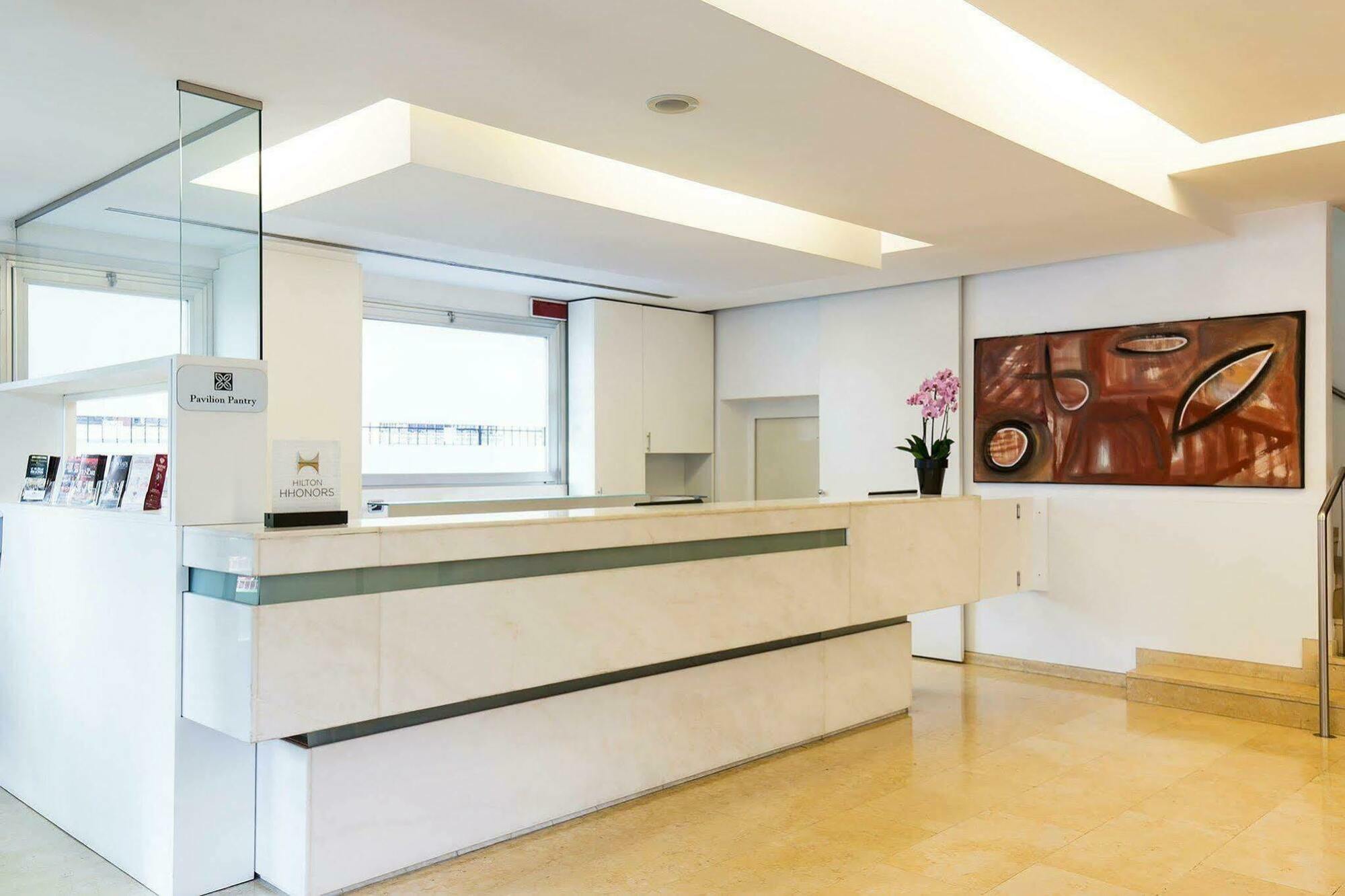 Hilton Garden Claridge