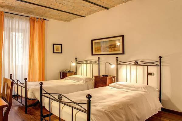 Residenza Domizia Affittacamere 3*