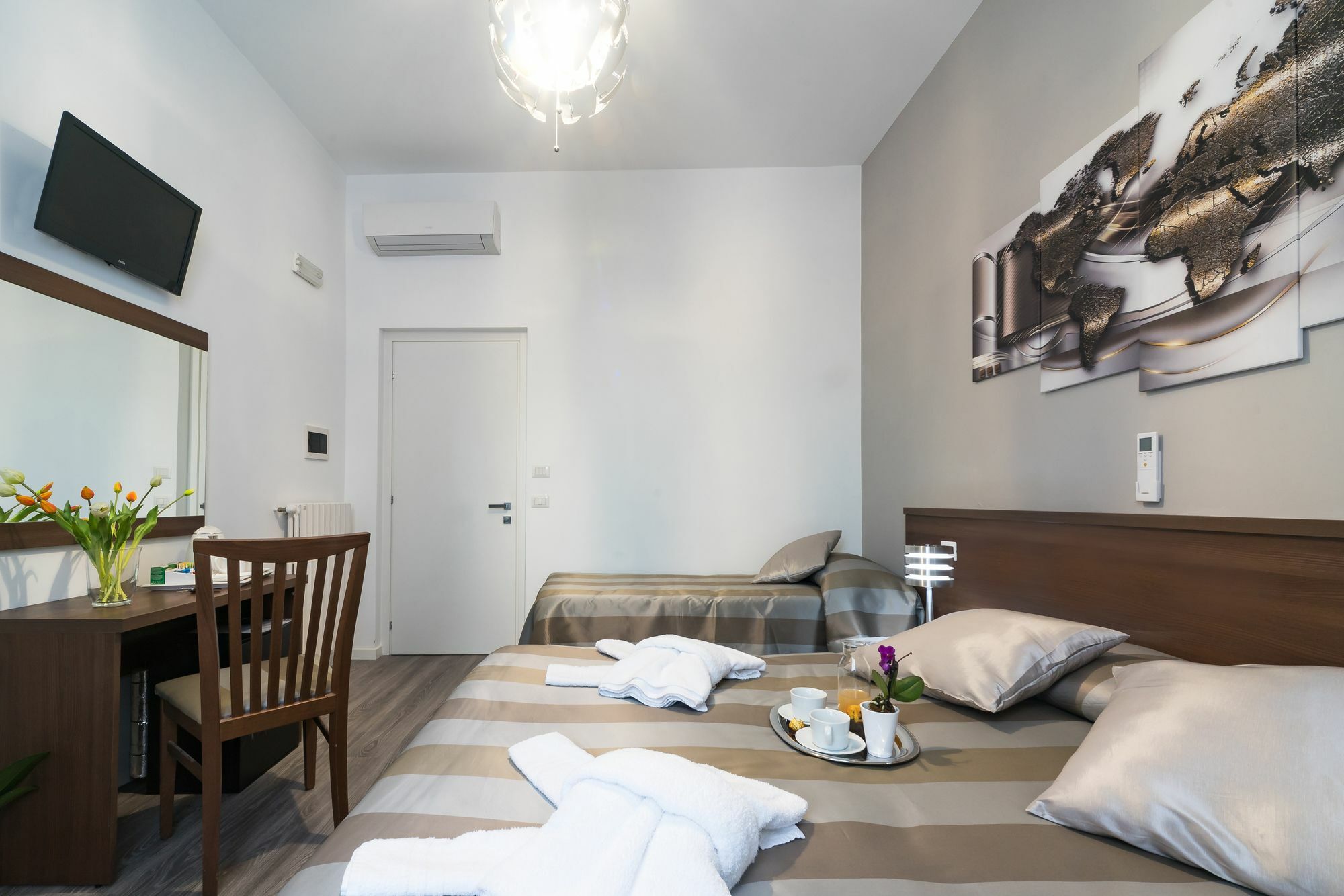 Hotel Point Roma