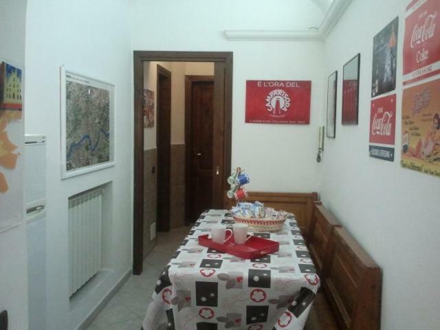 Cavour 172