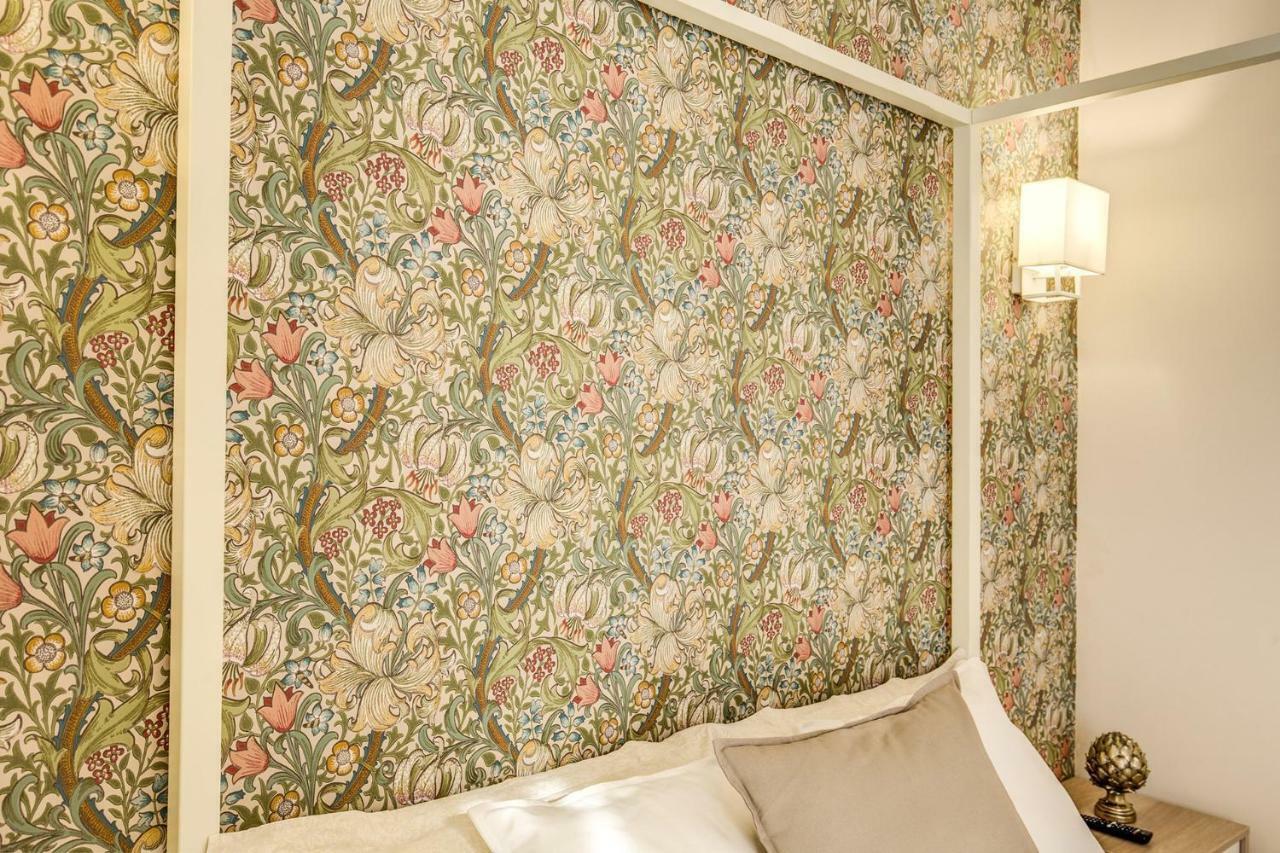 Affittacamere Rn _ Residenza Novecento