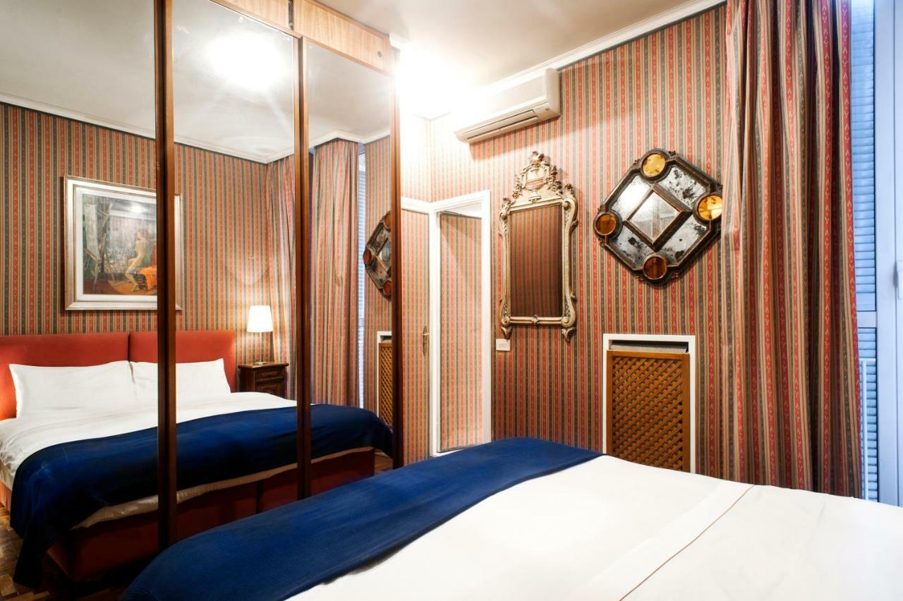 Santa Cecilia In Via Del Corso Apartamento Roma