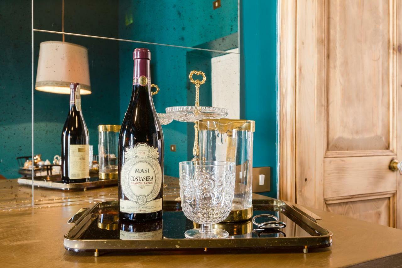 Apartment Glamour Leonina - Monti Rom