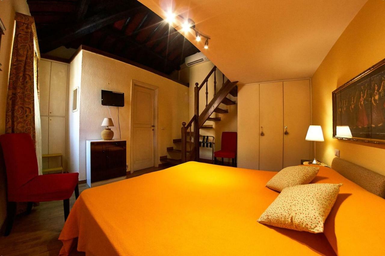 Casa Delle Eroidi * Roma