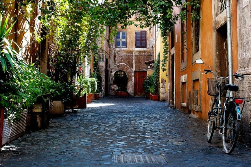 Casa Delle Eroidi *