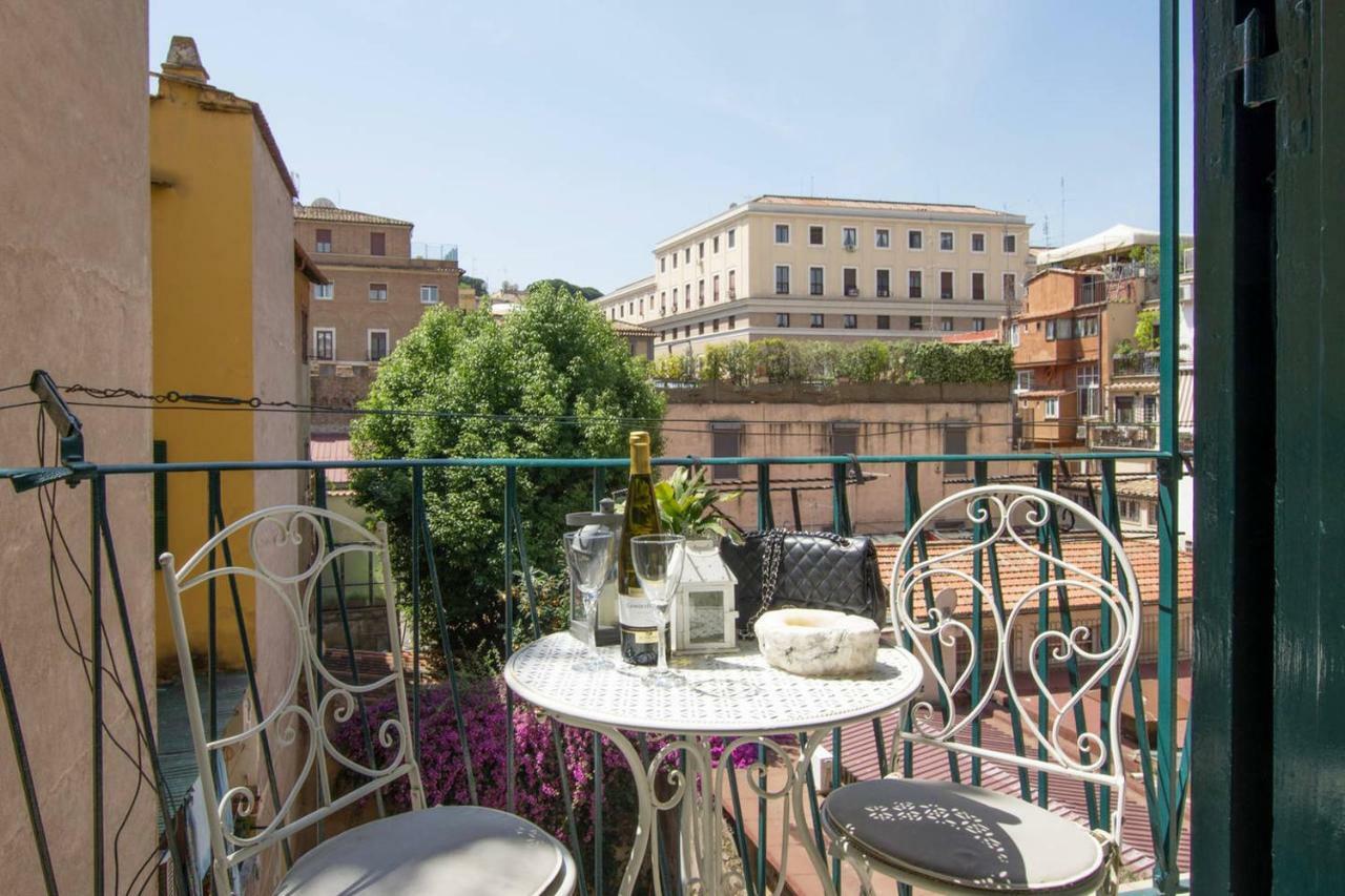 Borgo Pio 66 Apartment Rome