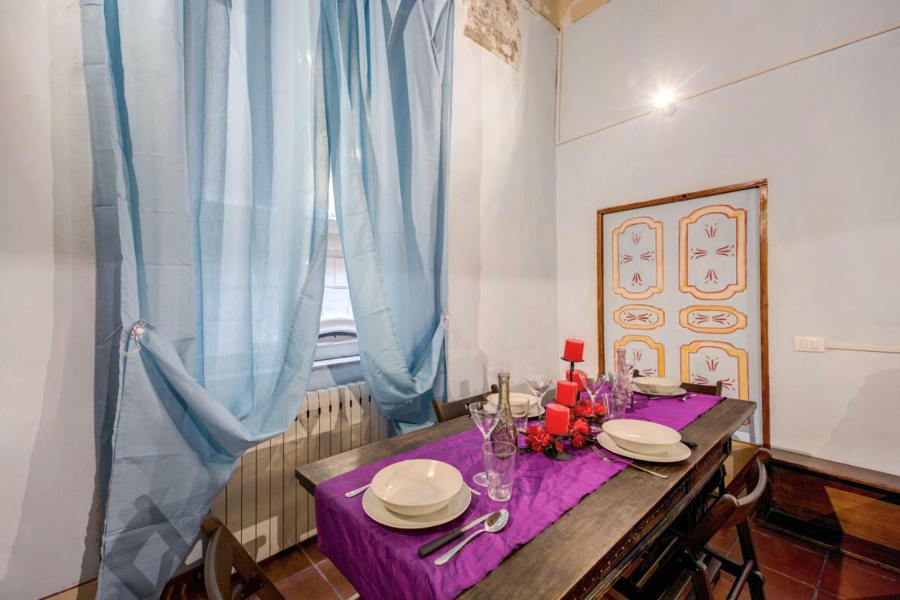 Casa Savelli * Roma