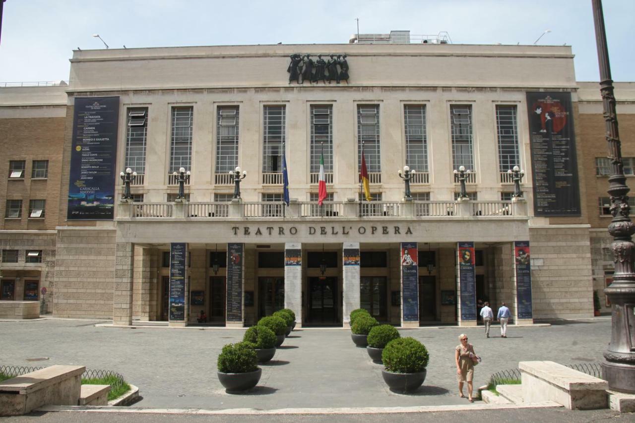 Pensión Vespahouse 2*