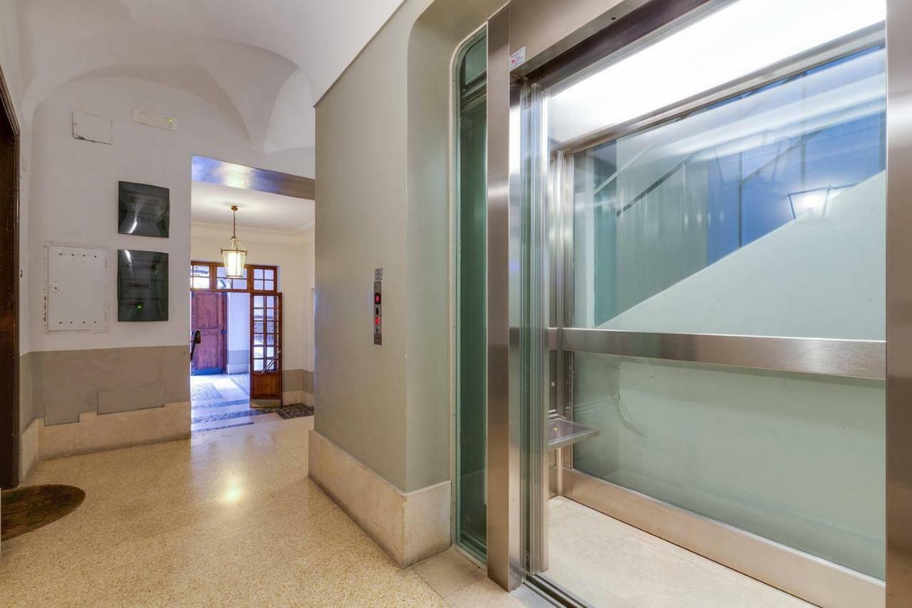 Domus Florea Roma