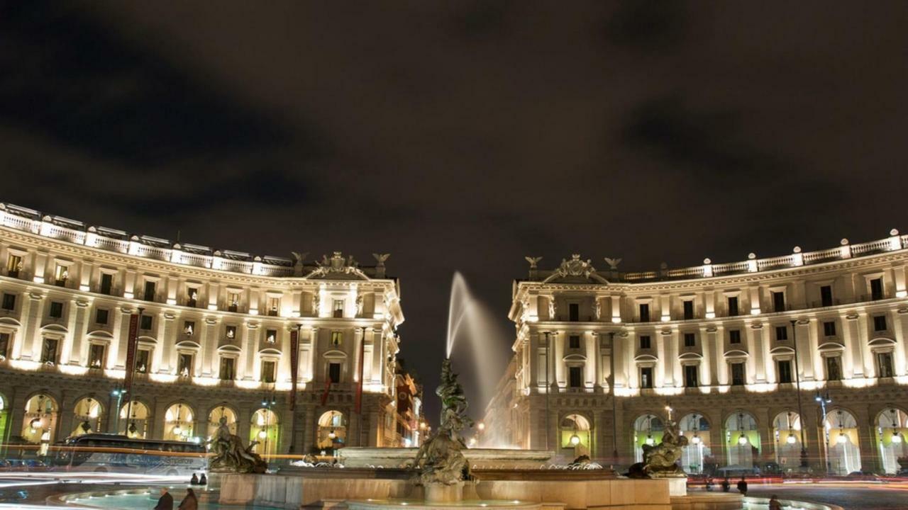 Romenjoy Colosseo * Rom