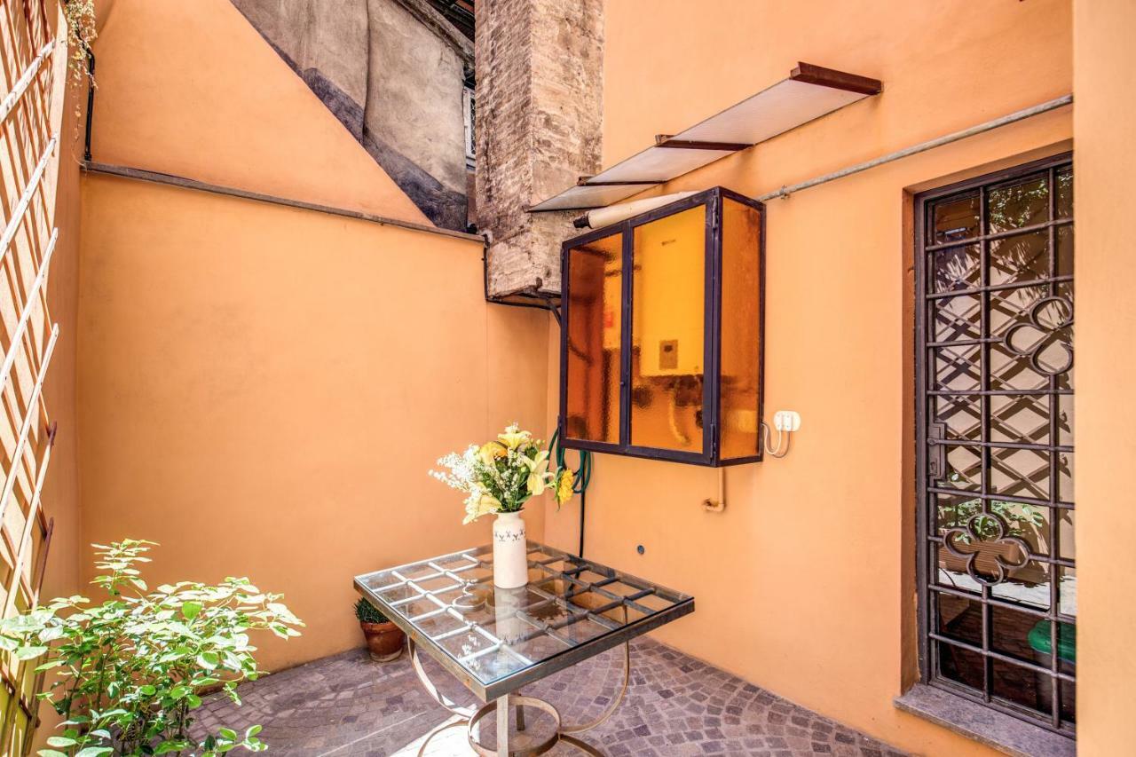 Apartment Dimension Trevi