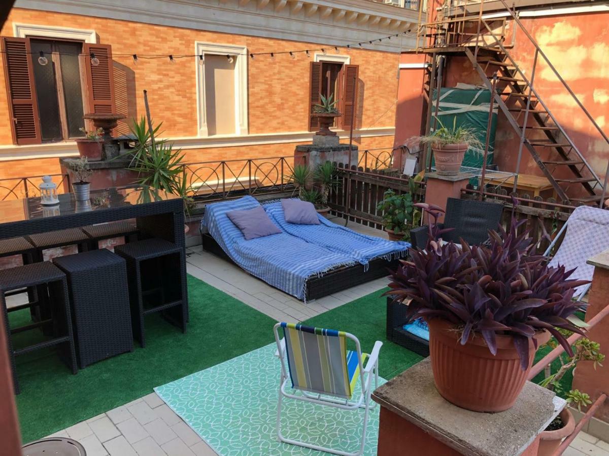 Homestay Sky House Rome
