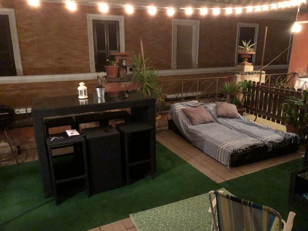 Homestay Sky House *
