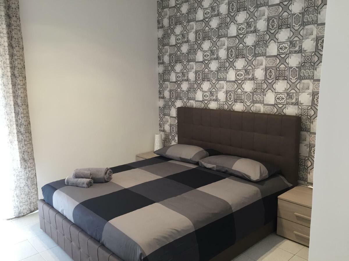 Bed & Breakfast Murena & *