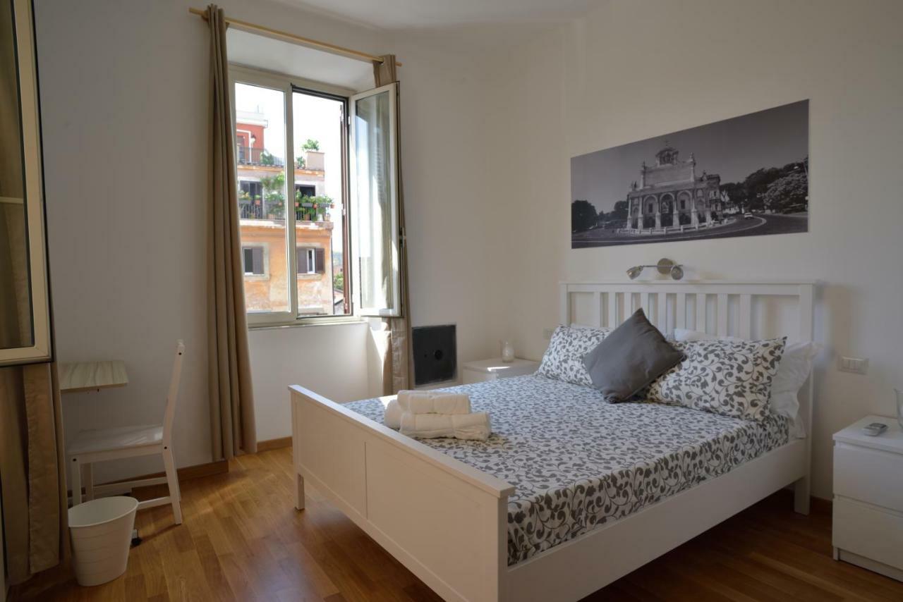 Livia - Trastevere Acomodação com café da manhã 
