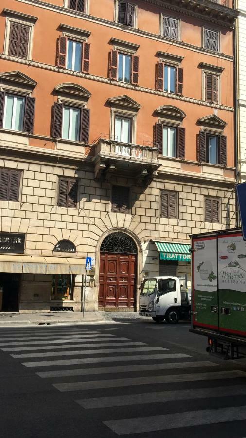 Apartment Domus Aurea 295 Rom