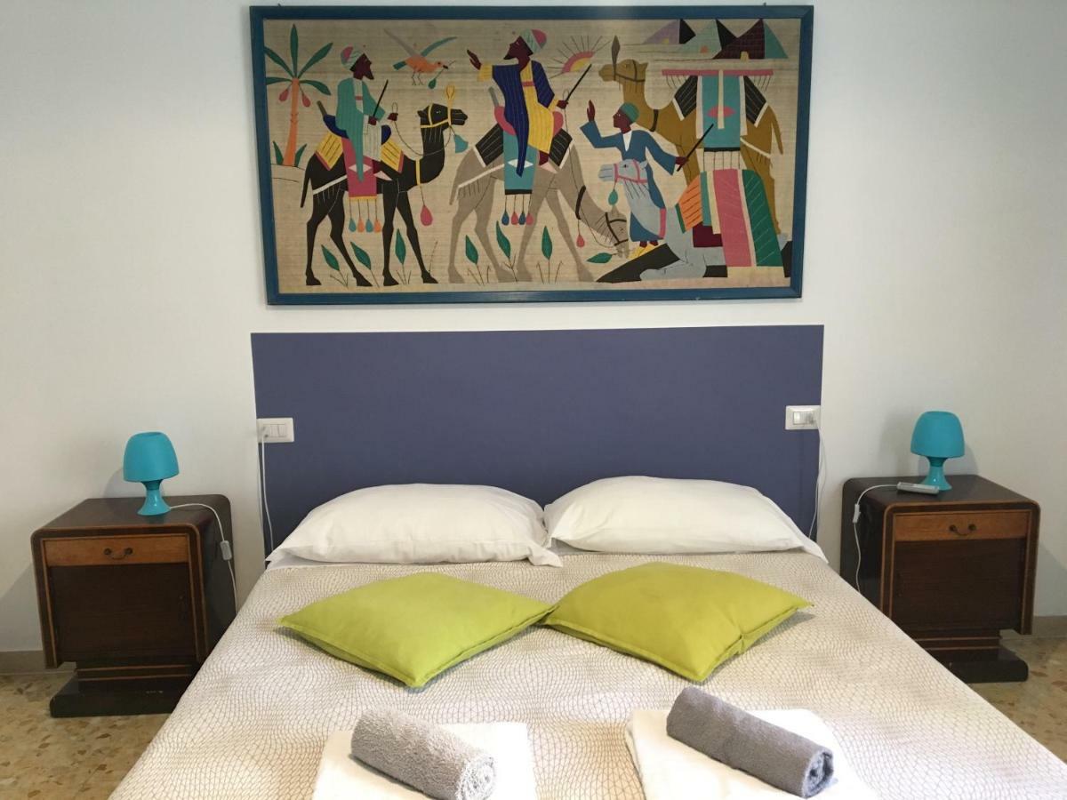 Apartamento Tito Al Colosseo Roma