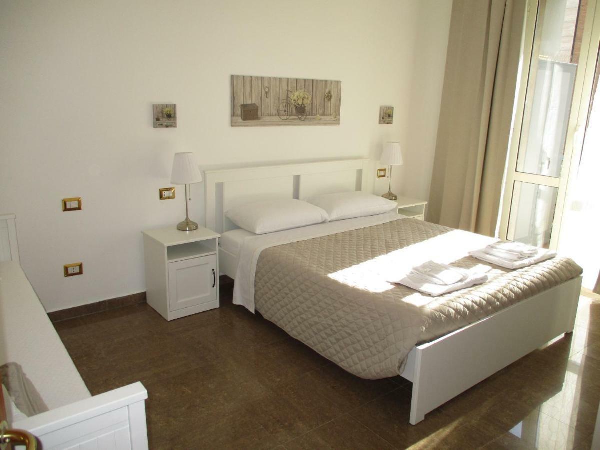 Interno Dieci Roma
