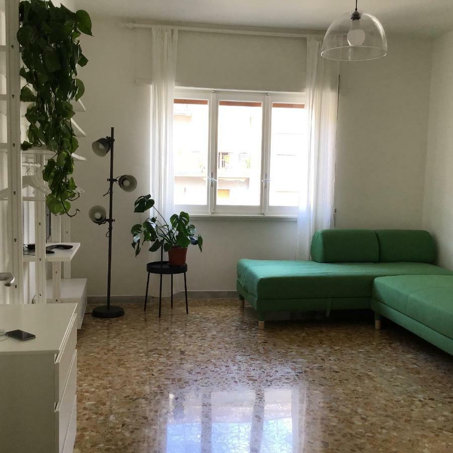 Greta Marta's Roma